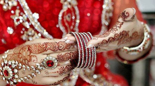 Latest Mehndi Designs 2015 for Hands